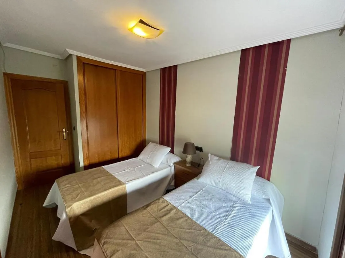 Сasa de vacaciones Villa Casa Enmedio Iznatoraf